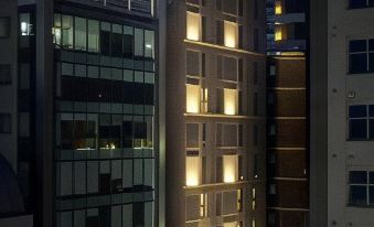 5. 강남 스테이 호..