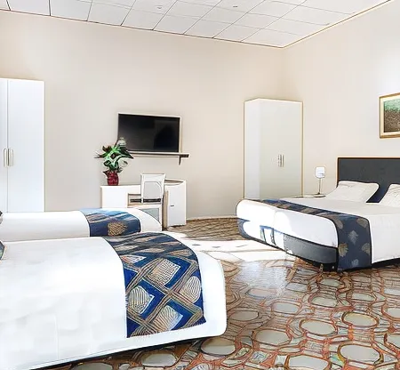 Hotel St. James