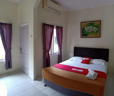 Aqilakost n Cafe Gadog Puncak Hotell i Pandansari