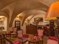 Hotel Santi Отели рядом с достопримечательностью «Центр города»