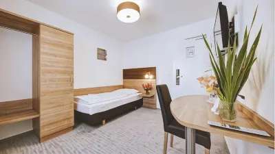 Boutique-Hotel Kronenstuben Hoteles en Freiberg am Neckar