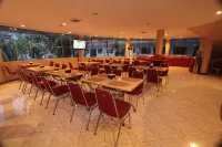 Hotel Sinar 2 - Morgenmad
