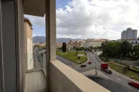 PalerMonAmour Art Gallery Suite - Sea View
