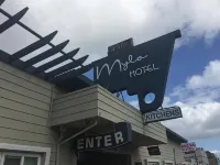 Mylo Hotel Hotels in Daly City