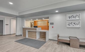 Candlewood Suites Milwaukee Airport-Oak Creek