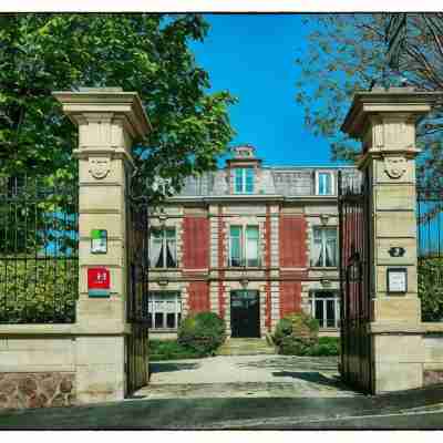 Hotel le Clos Raymi Hotel Exterior