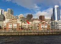Luxury 2BR Condo in ONLY Waterfront Location Downtown-Steps to Pike Place Market Hotels in Pike Market District