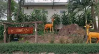 Raisubsomboon Resort Hotels in Amphoe Sikhio