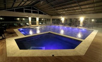 Tri Hotel
