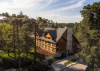 Poehma Lago Negro by Livá Oficial Hotels near Serra Park