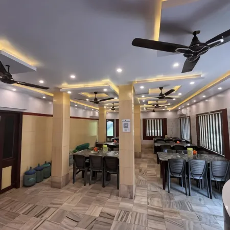 Hotel Holiday Home
