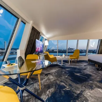 Seeko'o Hotel Bordeaux Отели рядом с достопримечательностью «Городское пространство Darwin»