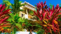 Mouggae Blues Villas Hotels in Beau Vallon