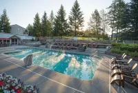 Meadow Lake Resort & Condos - Swimmingpools