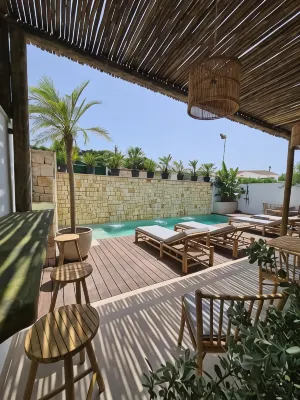 S´Estancia Suites