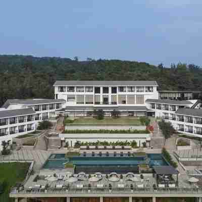Courtyard Mahabaleshwar Hotel Exterior