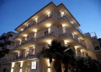 Hotel Riva e Mare Hotels near Monumental Cemetery and civic Rimini