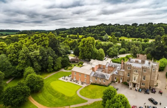 唐寧頓格羅夫酒店