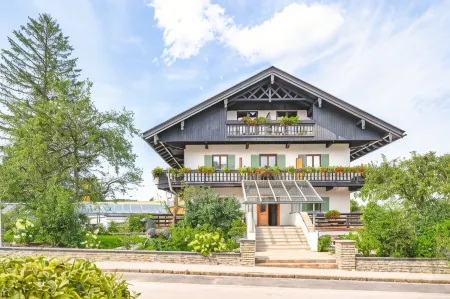 Hotel Alpensonne Отели рядом с достопримечательностью «Aquadome»