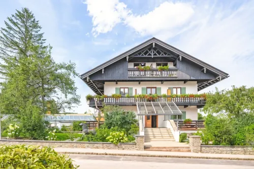 Hotel Alpensonne Hotels in Bad Wiessee