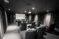 Mantra Circle on Cavill Surfers Paradise - Apartments