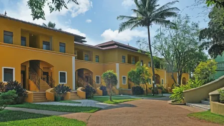 Mercure Goa Devaaya Resort Отели в г. Bicholim
