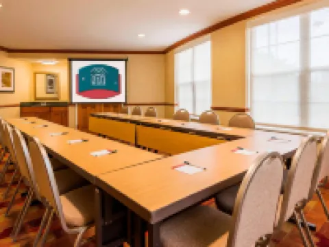 ทาวน์เพลซสวีทส์ บายแมริออท สปริงฟีลด์ โรงแรมในสปริงฟิลด์