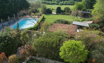 Les Carmes and Spa