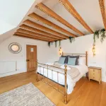 Kirkton Family Farmhouse with Hot Tub, Alford, Aberdeenshire Hotels near Craigievar Castle