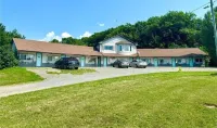 Jemseg Lakeview Motel