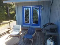 Southern Oregon Mid -Century Coastal Charmer Summer Discount- Aug & Sept 2025