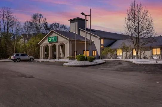 Quality Inn Austintown-Youngstown West