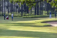 Clover Greens Golf Course and Resort Hotel di Krishnagiri