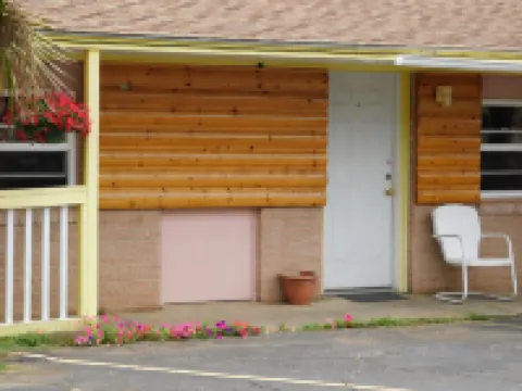 Little Shamrock Motel Hotels in Murfreesboro