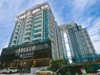 Diamond Pearl Hotel Hotels near Koh Pich