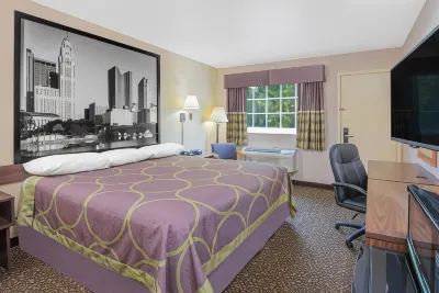 Super 8 by Wyndham Ashland Hotels in Montgomery Township