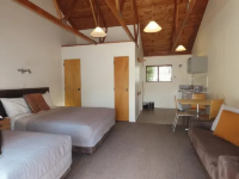 霍比特汽車旅館 奧阿庫尼酒店