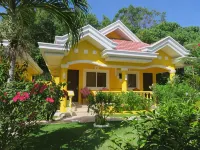 Malapascua Garden Resort Hotels near Malapascua Island