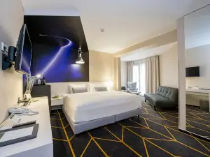Science Hotel