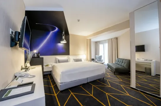 Science Hotel