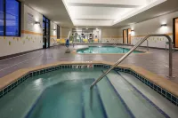 Fairfield Inn & Suites St. Paul Northeast