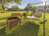 Devendragarh - A Boutique Lake Facing Guest House on Lake Fateh Sagar Отели рядом с достопримечательностью «Шилпграм»