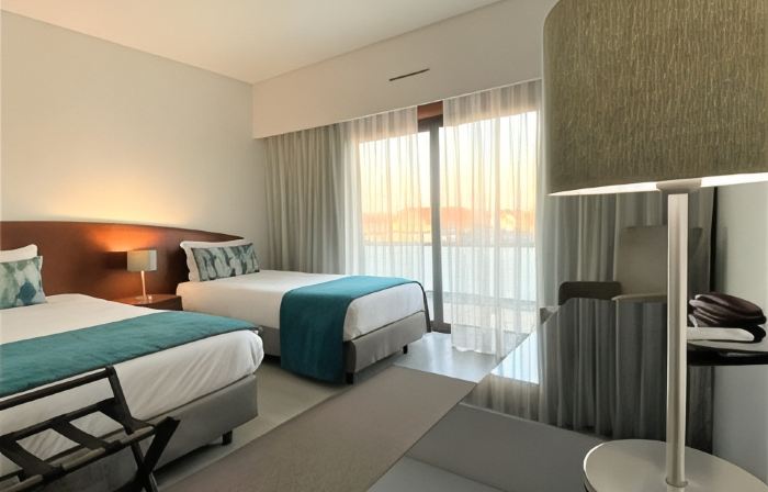 Apulia Praia Hotel