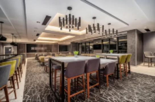 SpringHill Suites Oakland Airport