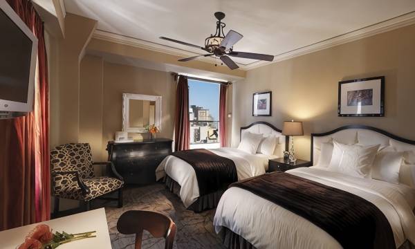 Kensington Park Hotel