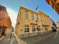 Das Hotel Krone Các khách sạn gần Klosterruine Heisterbach