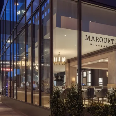 The Marquette Hotel, Curio Collection by Hilton