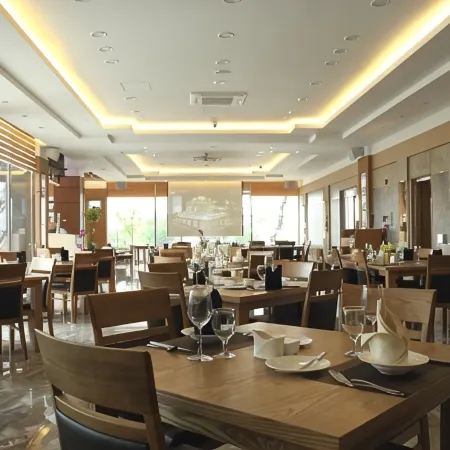 Arisu Gyeongju Hotel Отели рядом с достопримечательностью «Храм Голгулса»