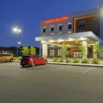 Hampton Inn & Suites Pittsburgh New Stanton Hotel a Hempfield Township