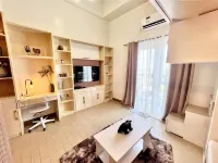 Elegant Studio in Saint Honore